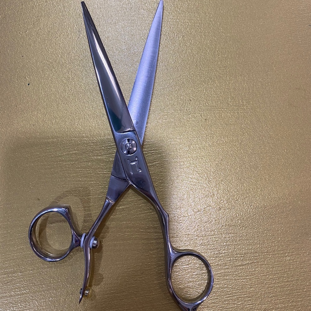 hattori hanzo Shears